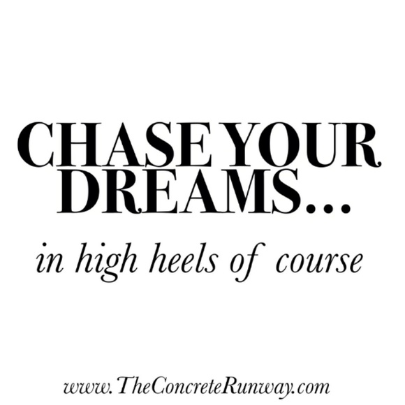 DON'T BE SHY! 😊💜🛍 - Picture 4 of 8